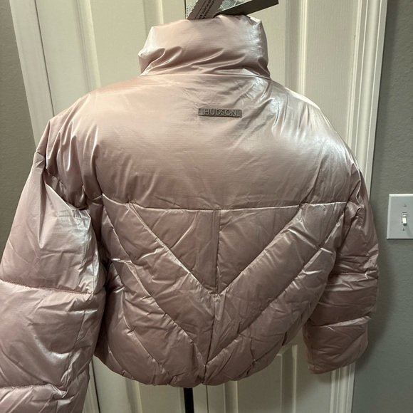 Hudson jeans ladies cropped chevron puffer jacket in rose size large - Picture 6 of 8